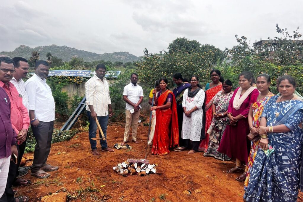 విద్యాభివృద్ధికి నోషి పరిశ్రమ కృషి అభినందనీయం