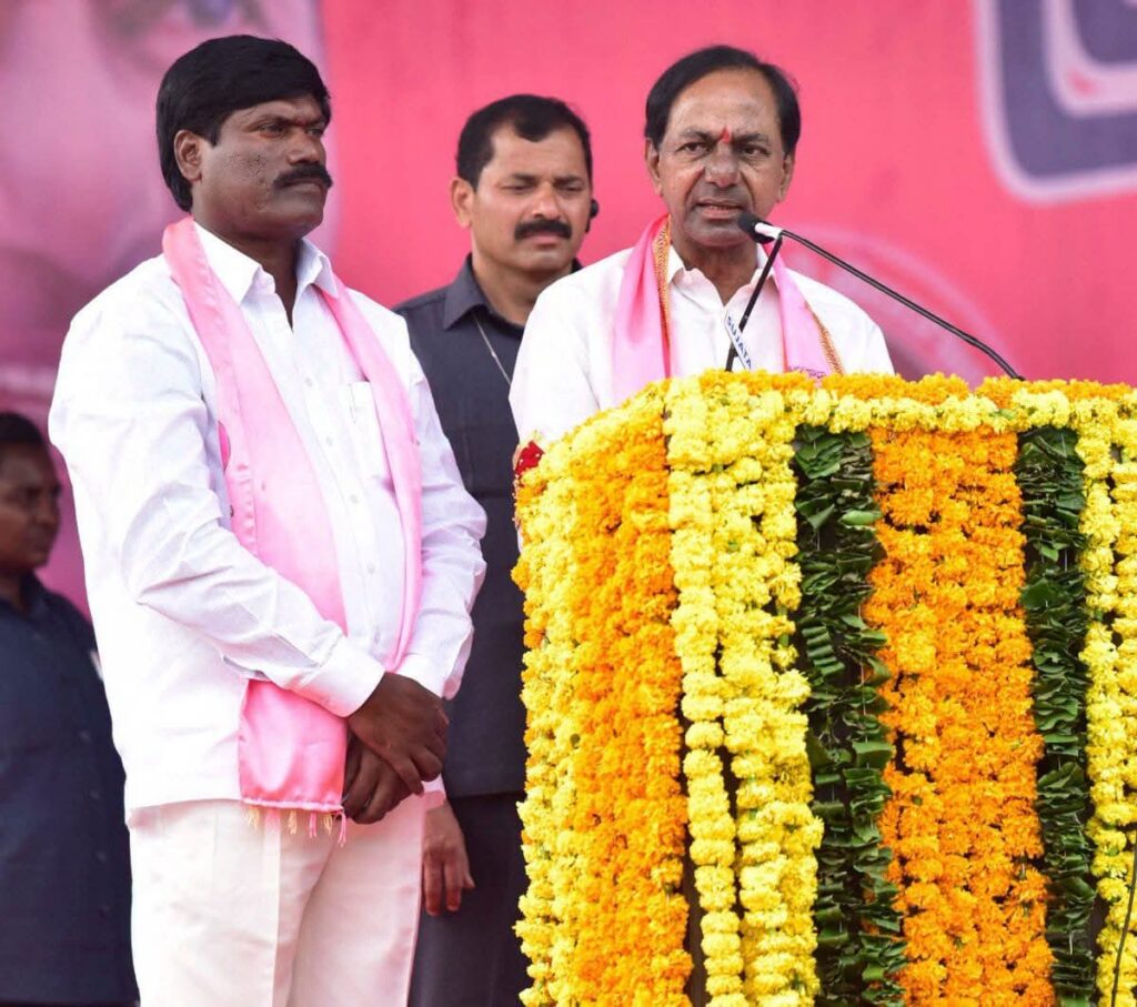 నేడు నర్సంపేటకు కేసీఆర్